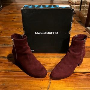 Liz Claiborne purple suede booties